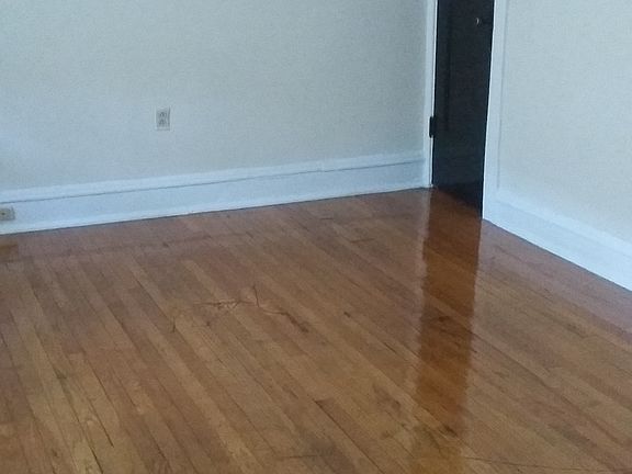 4th image of 7956 S Drexel Ave #3