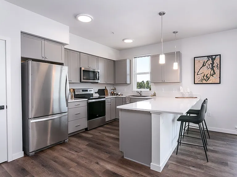 The Vantage - Bellingham's Premier Apartment Building — Photo 31