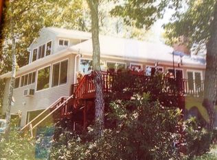 55 Huntington Ln, Riverhead, NY 11901