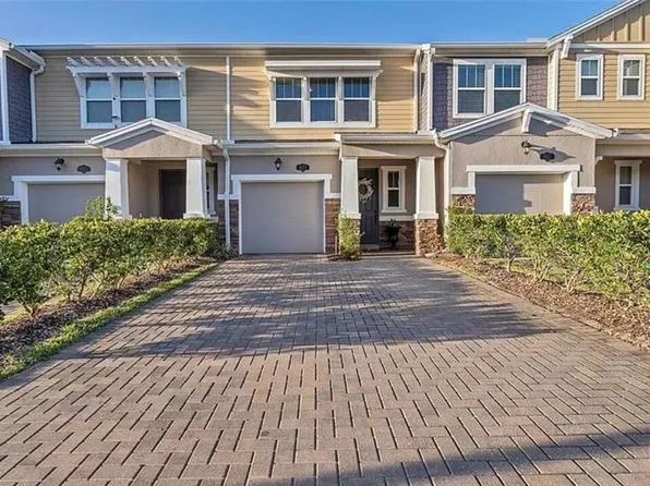 18879 Ulmus St, Lutz, FL 33558