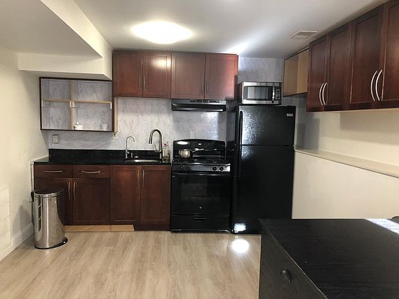 2nd image of 1294 Mason Ave