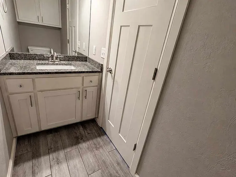 2349 Santa Monica St — Photo 16