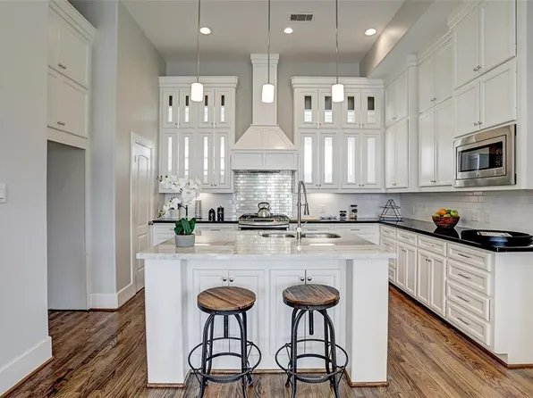2020 Mcgowen Street #18, Houston, TX 77004