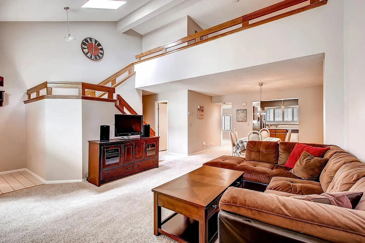 2 bed, 2153 sqft, $2,295 — Photo 3