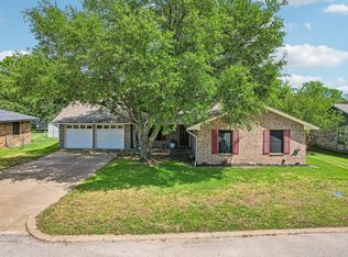 2051 Lisa Cir, Canton, TX 75103