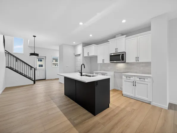 217 Wattle Rd, Leduc, AB T9E 0V1