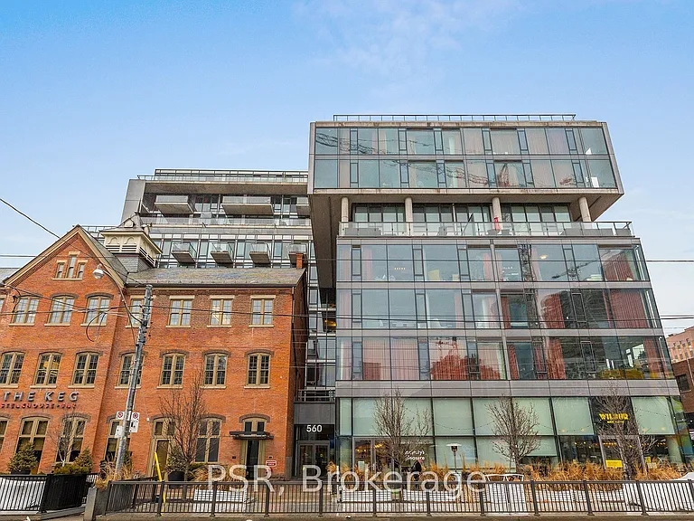 560 King St W #203 — Photo 1