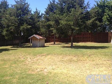2nd image of 213 Country Meadow Ct
