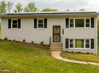 9404 Castle Dr, Upper Marlboro, MD 20772