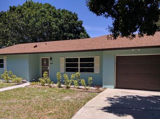 6902 Penny Ln, Fort Pierce, FL 34951