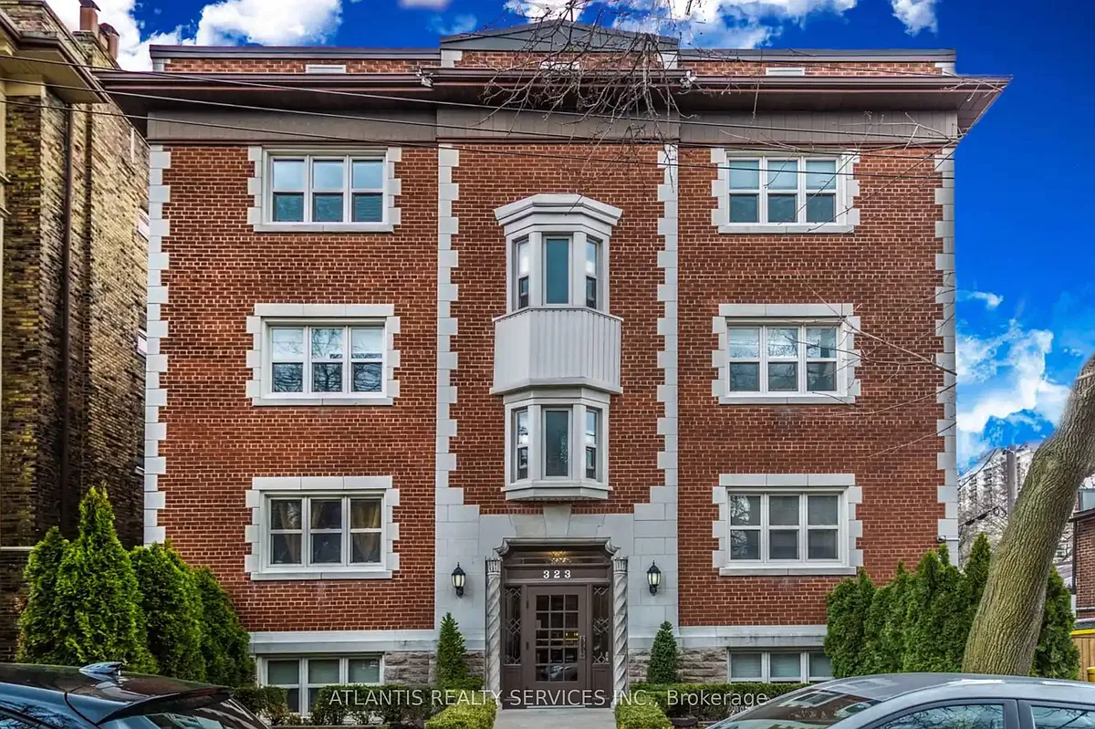 Building Photo - 323 Lonsdale Rd #102