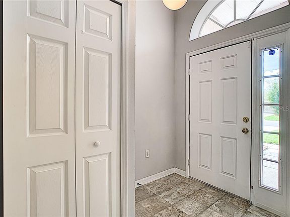 4th image of 11137 Laxton St
