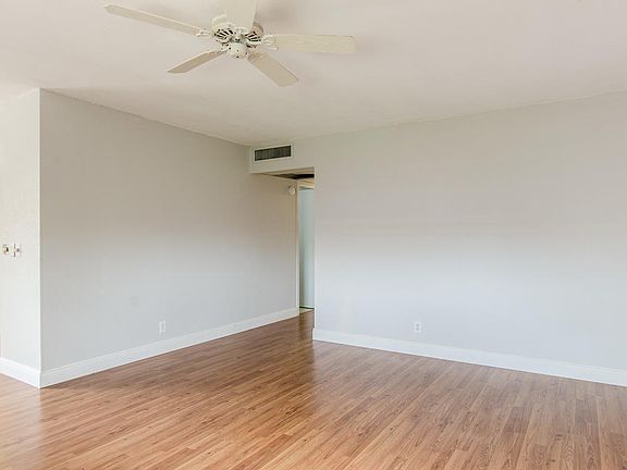 3rd image of 753 Flanders Dr #P