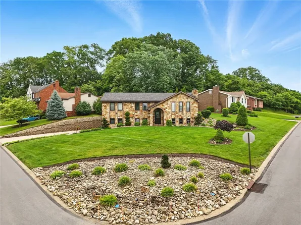 1413 Alice Dr, Bridgeville, PA 15017