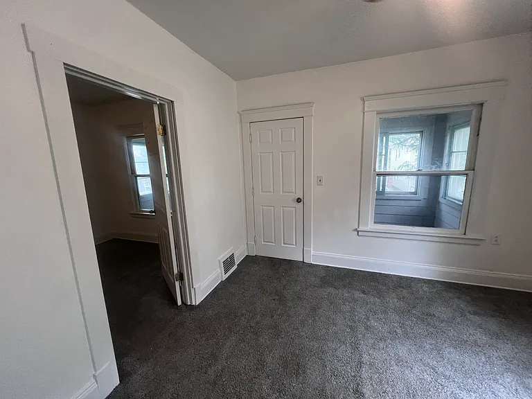 2778 E 126th St #2 — Photo 22