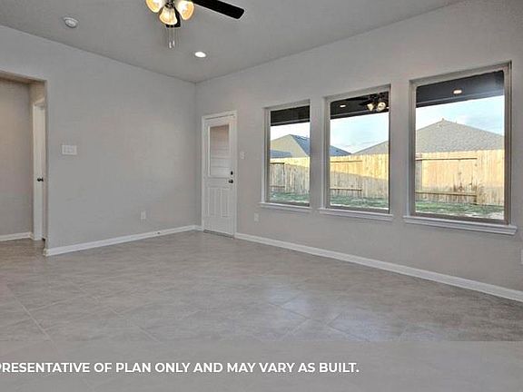 5th image of 7607 Victoria Dr