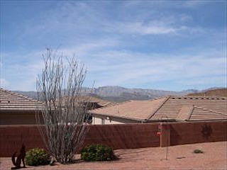 3rd image of 1653 N Sonoran Dr