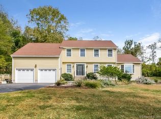 330 Hope Valley Rd, Amston, CT 06231