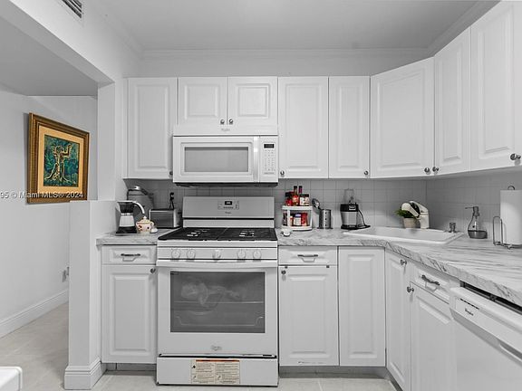 5th image of 2030 S Ocean Dr APT 2202