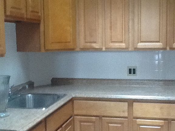 2nd image of 300-02 W Chelten Ave