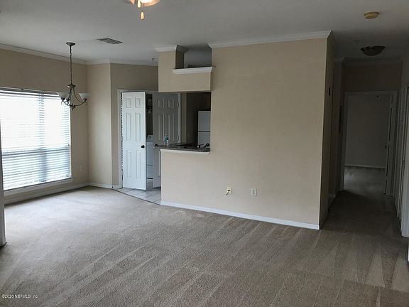 3rd image of 7800 Point Meadows Dr APT 922