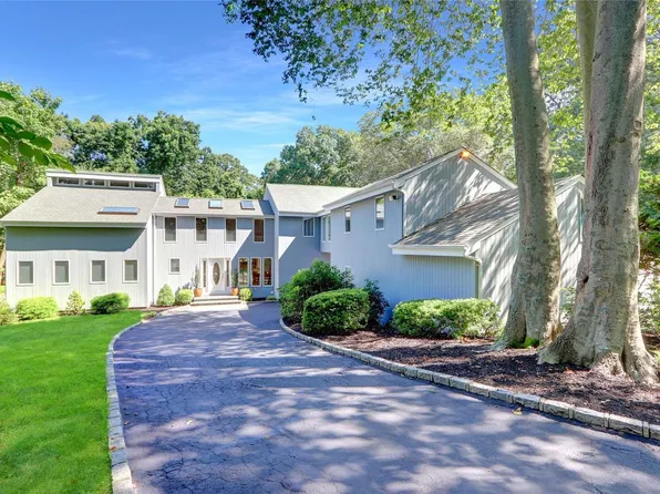 5 Saddle Lane, Nissequogue, NY 11780