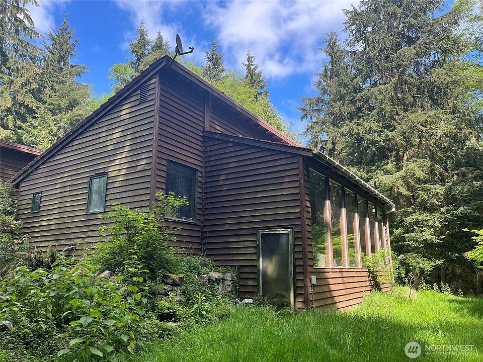 2nd image of 4291 Junco Road