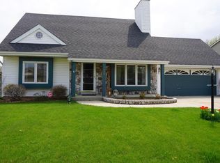 1637 Blake Ave, South Milwaukee, WI 53172