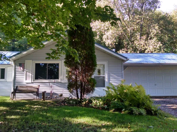 W5229 County Road B, La Crosse, WI 54601