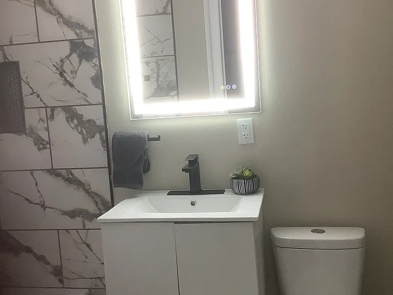3444 Livingston St — Photo 5