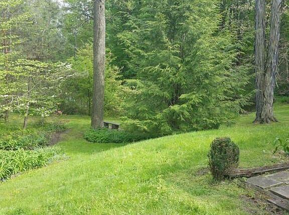 3rd image of 34700 Sherwood Dr