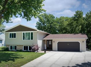 16961 Willow Ln SW, Prior Lake, MN 55372