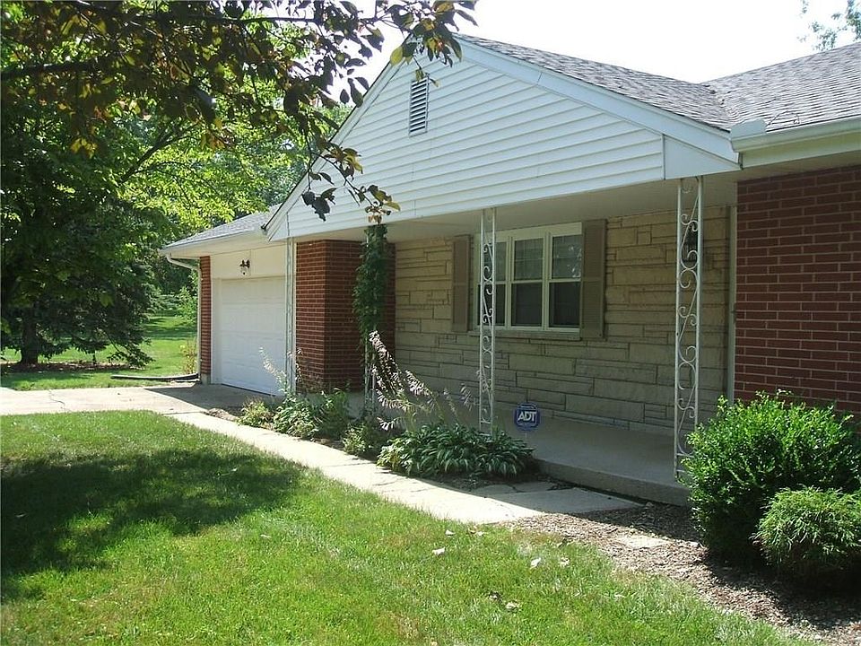 1st image of 3811 Lujon Dr