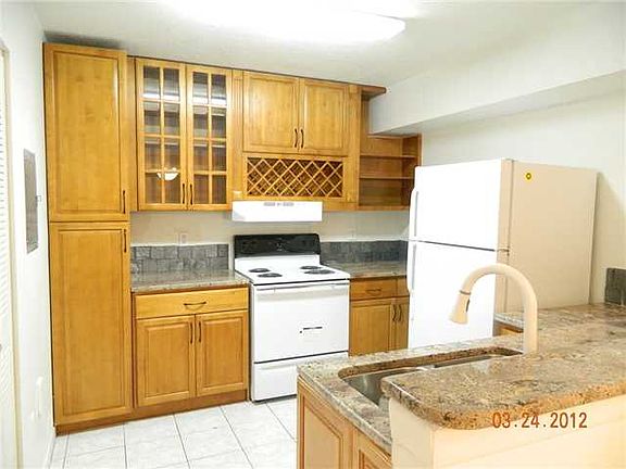 5th image of 15420 SW 81st Ave