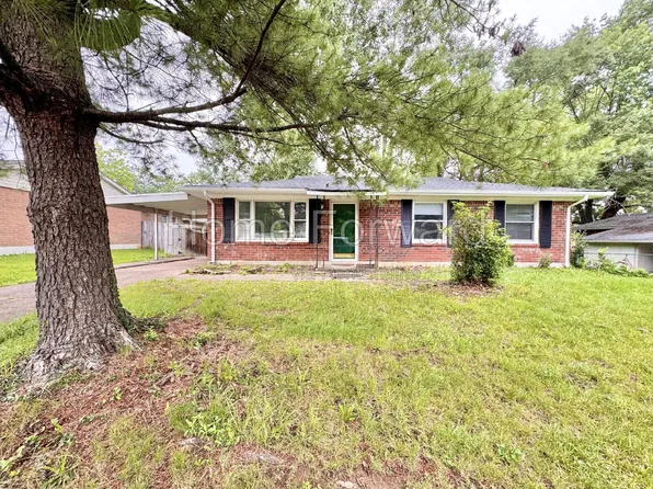 227 Delaware Dr, Georgetown, KY 40324