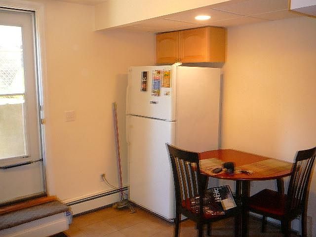 2nd image of 604 Cambridge St APT 4R