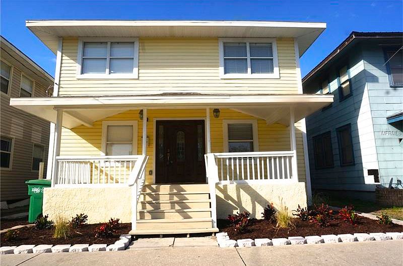 1st image of 117 W Keyes Ave