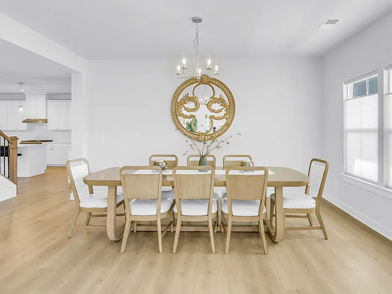 2107 Bluet Dr — Photo 9