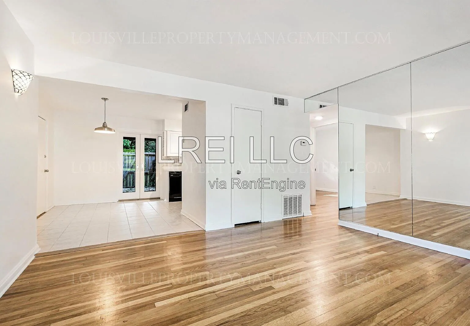 2 bed, 1.0 bath, 728 sqft, $1,395 — Photo 4