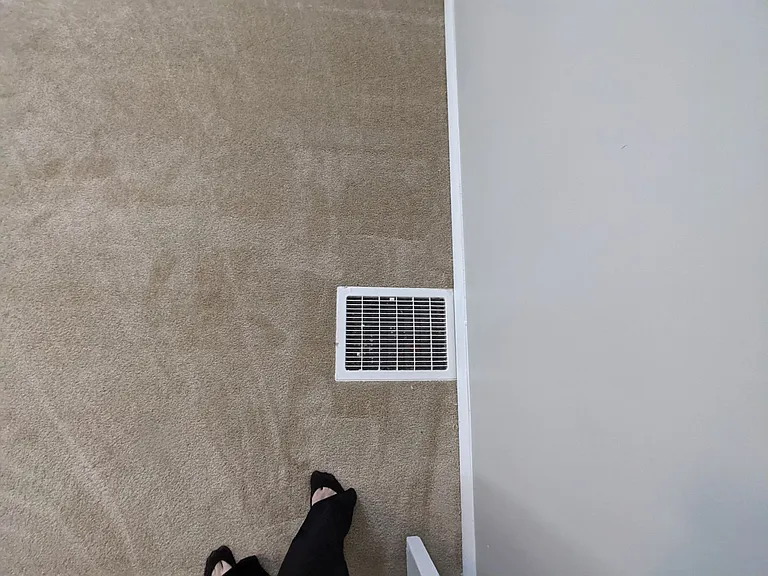517 E Troy Ave — Photo 14