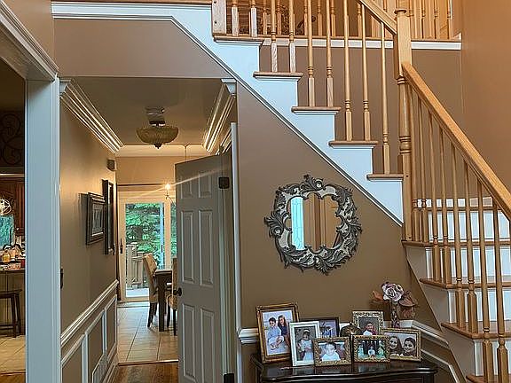 Two Story Entrance Foyer