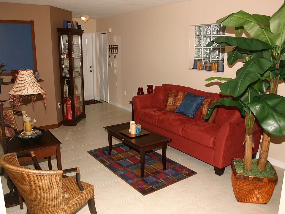 1st image of 1251 Se 27th Street #101