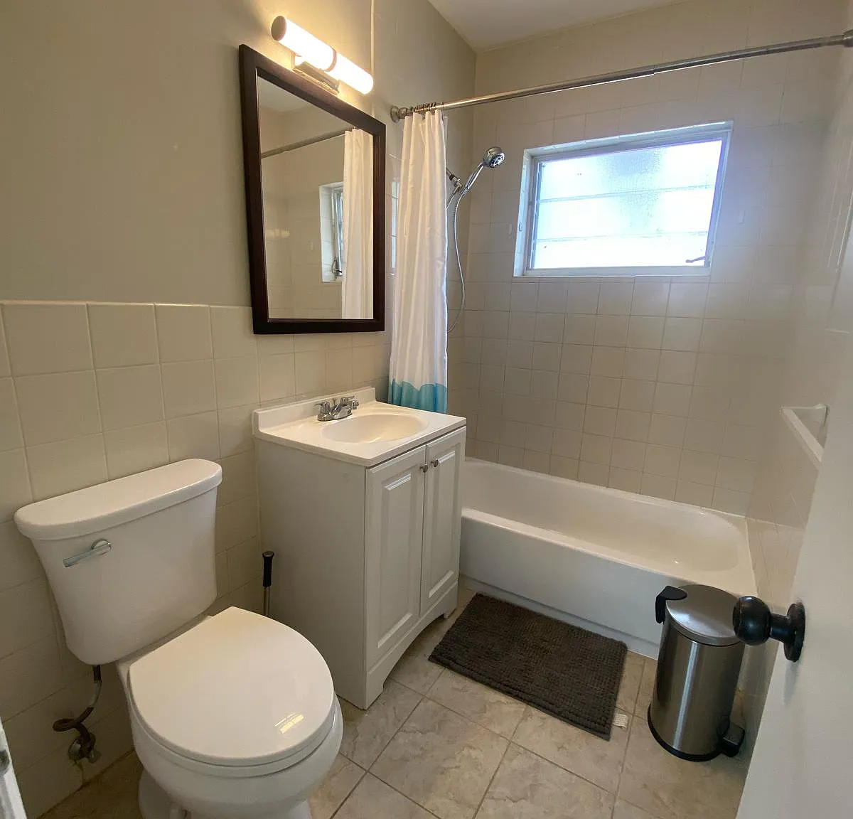 1 bed, 744 sqft, $1,500 — Photo 3