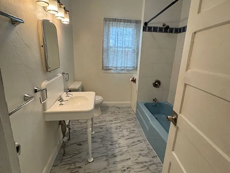 721 Hillside St — Photo 18