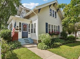 1116 Dodge St, Lake Geneva, WI 53147