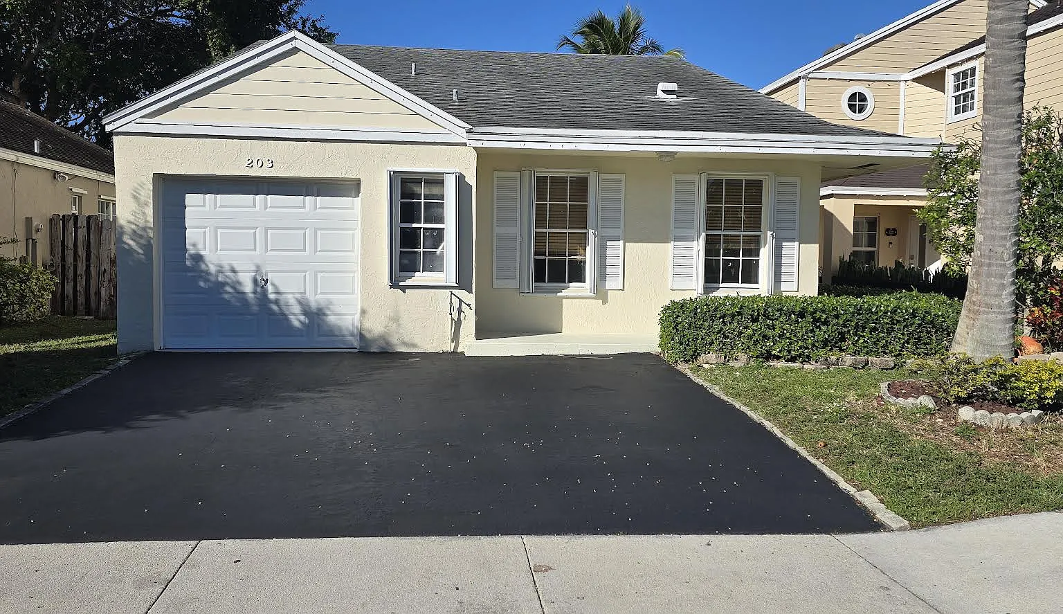 3 bed, 1600 sqft, $3,300 — Photo 4