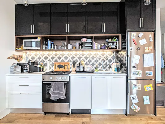 Rented by EXR | media 3