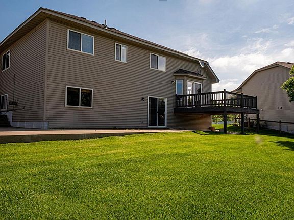 2nd image of 5417 Kahler Dr NE