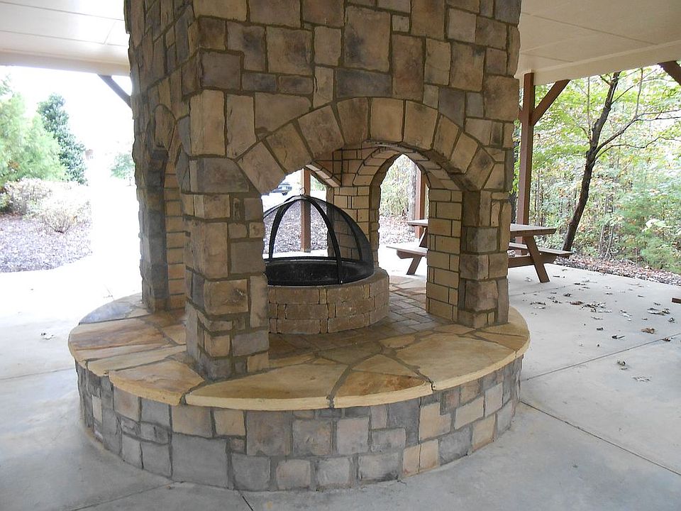 1st image of 7365 Sawgrass Dr