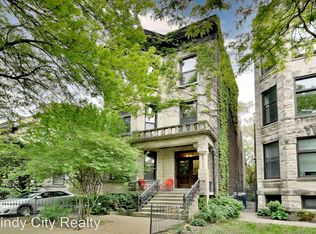 715 W Roscoe St #10124718, Chicago, IL 60657